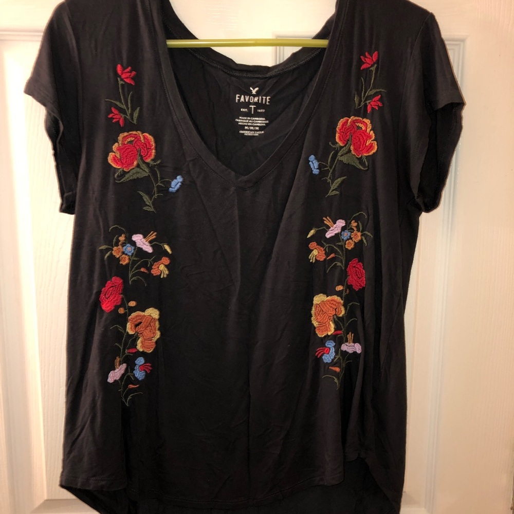 Light Embroidered T-shirt